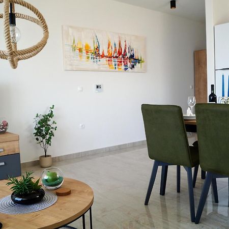 Apartment Ivona With Beautiful Seaview มาคาร์สกา ภายนอก รูปภาพ