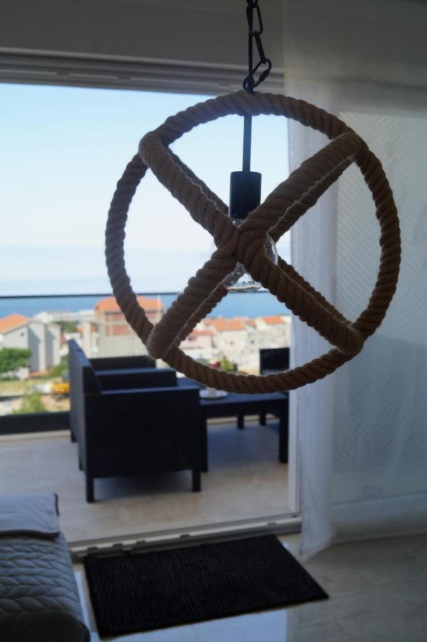 Apartment Ivona With Beautiful Seaview มาคาร์สกา ภายนอก รูปภาพ