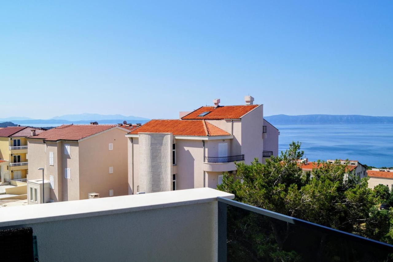 Apartment Ivona With Beautiful Seaview มาคาร์สกา ภายนอก รูปภาพ