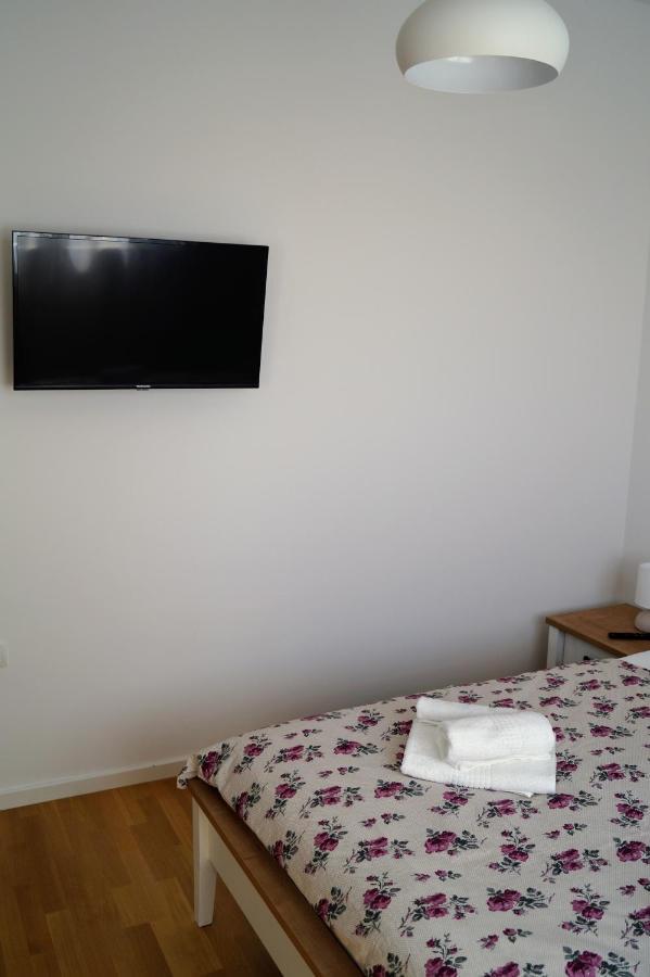 Apartment Ivona With Beautiful Seaview มาคาร์สกา ภายนอก รูปภาพ